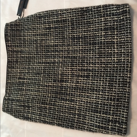 Wool Skirt - Picture 3 of 6